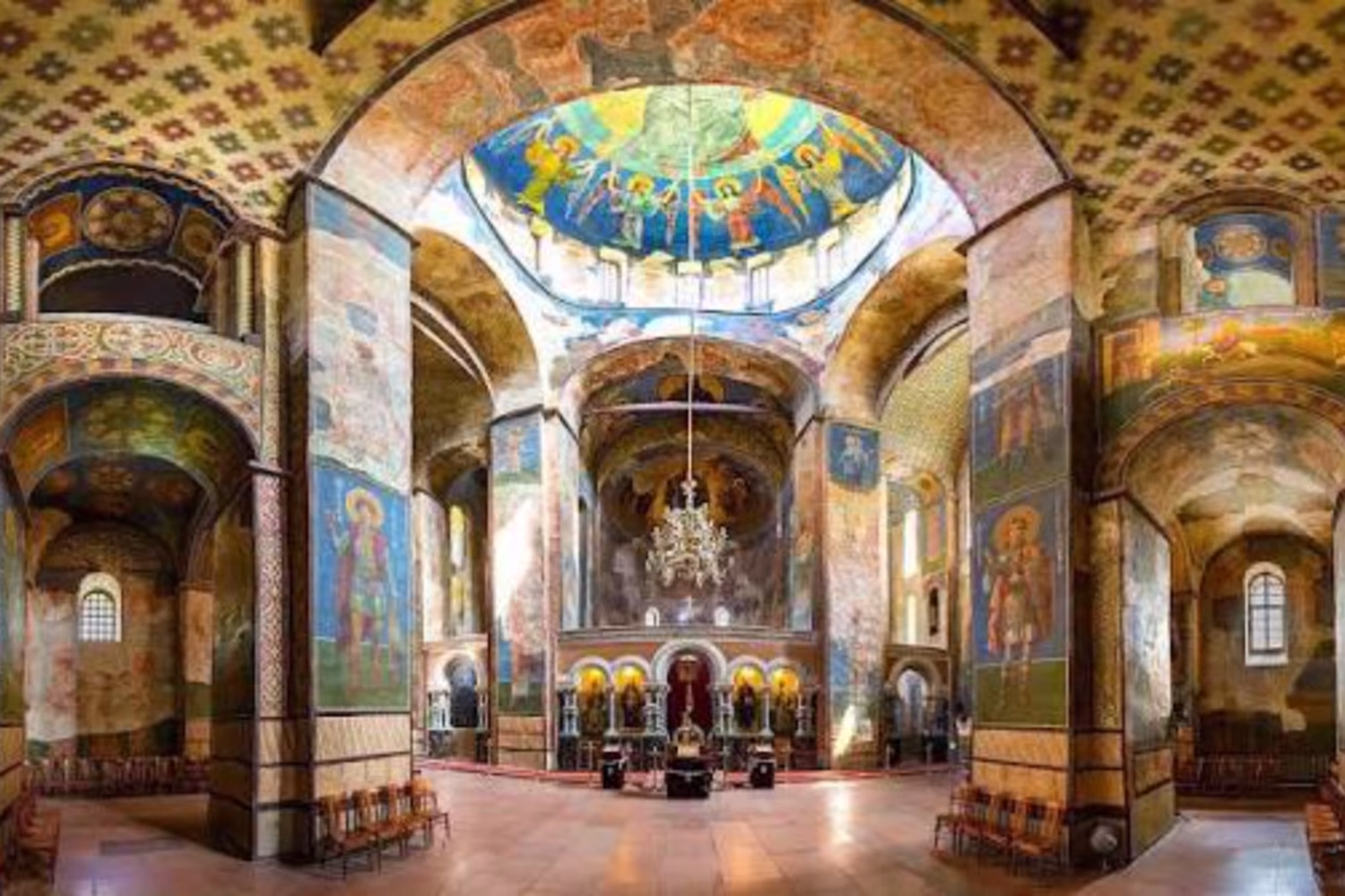 Музей «Кирилівська церква». Фрески XII століття і ранні роботи Михайла Врубеля в одному храмі — фото 4
