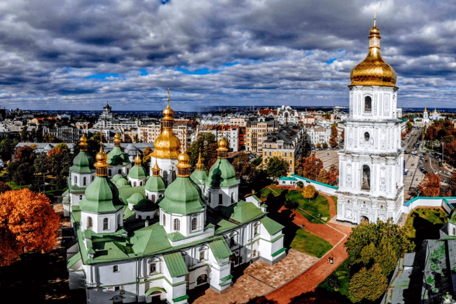 Національний заповідник «Софія Київська». Перша пам'ятка ЮНЕСКО в Україні — Софійський собор XI століття з мозаїкою «Оранта» — фото 3
